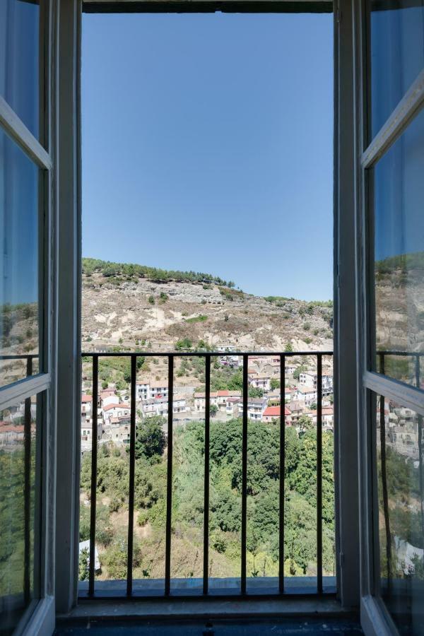 Castello Di Caccuri Suites Extérieur photo